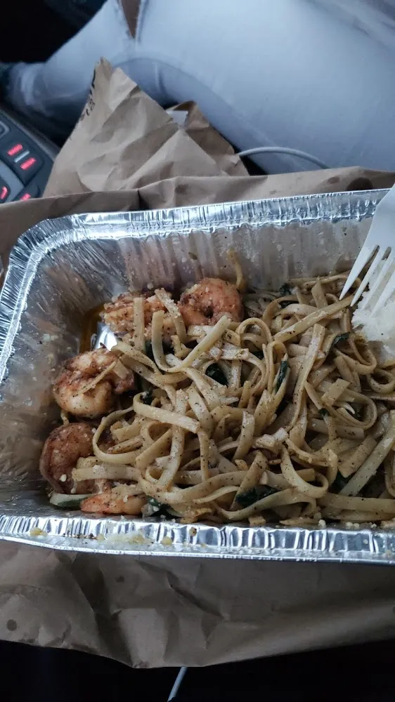 Blackened Shrimp and Spinach Pasta